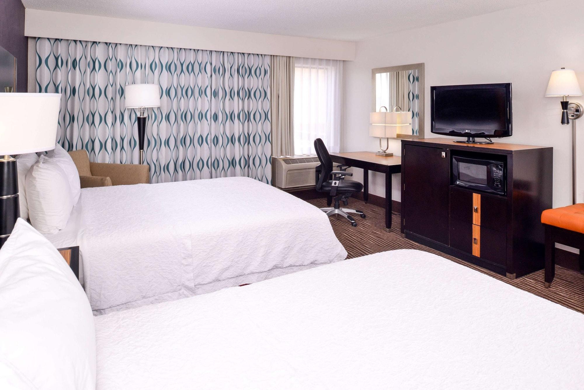 Hampton Inn Springfield Extérieur photo