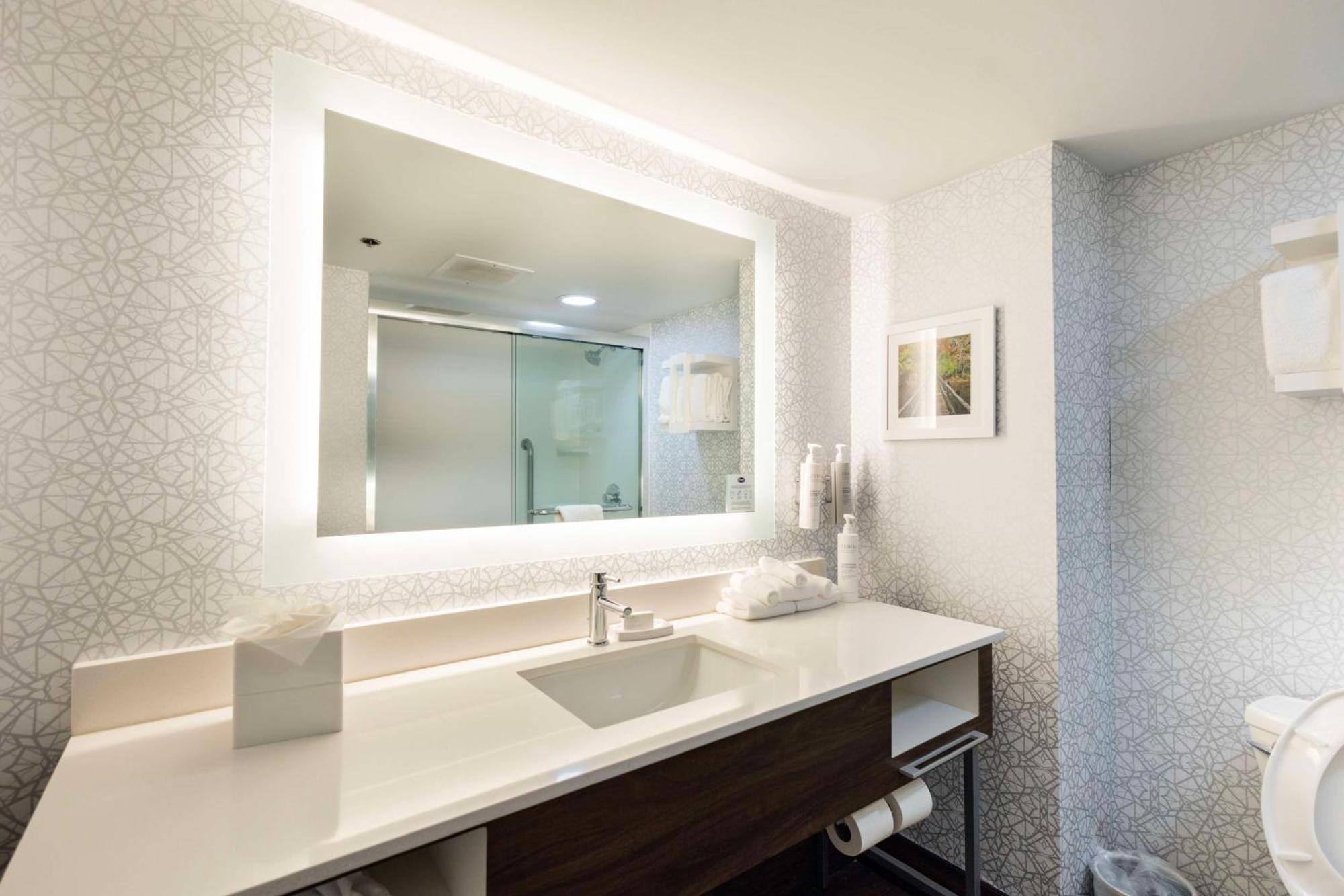 Hampton Inn Springfield Extérieur photo