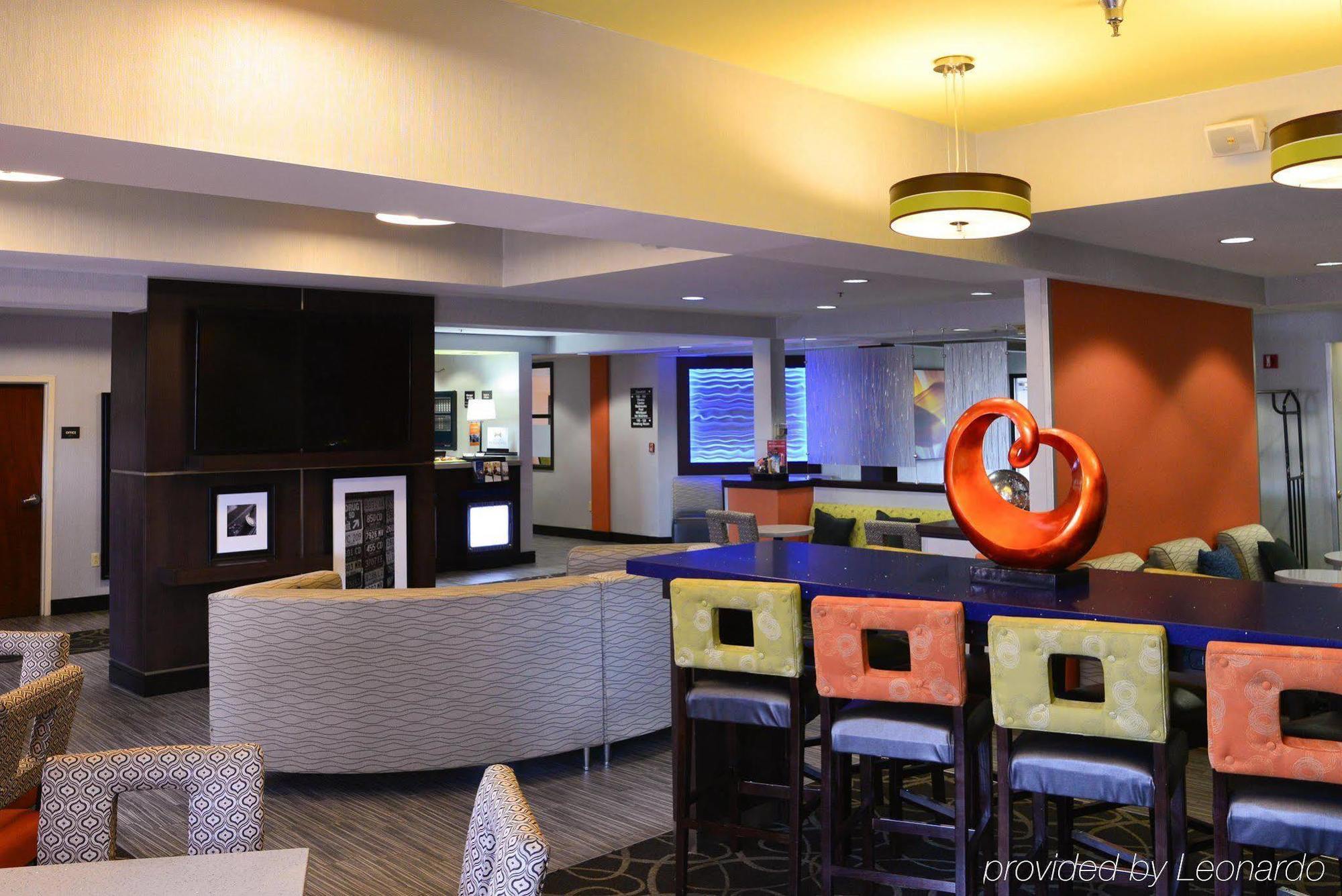 Hampton Inn Springfield Extérieur photo