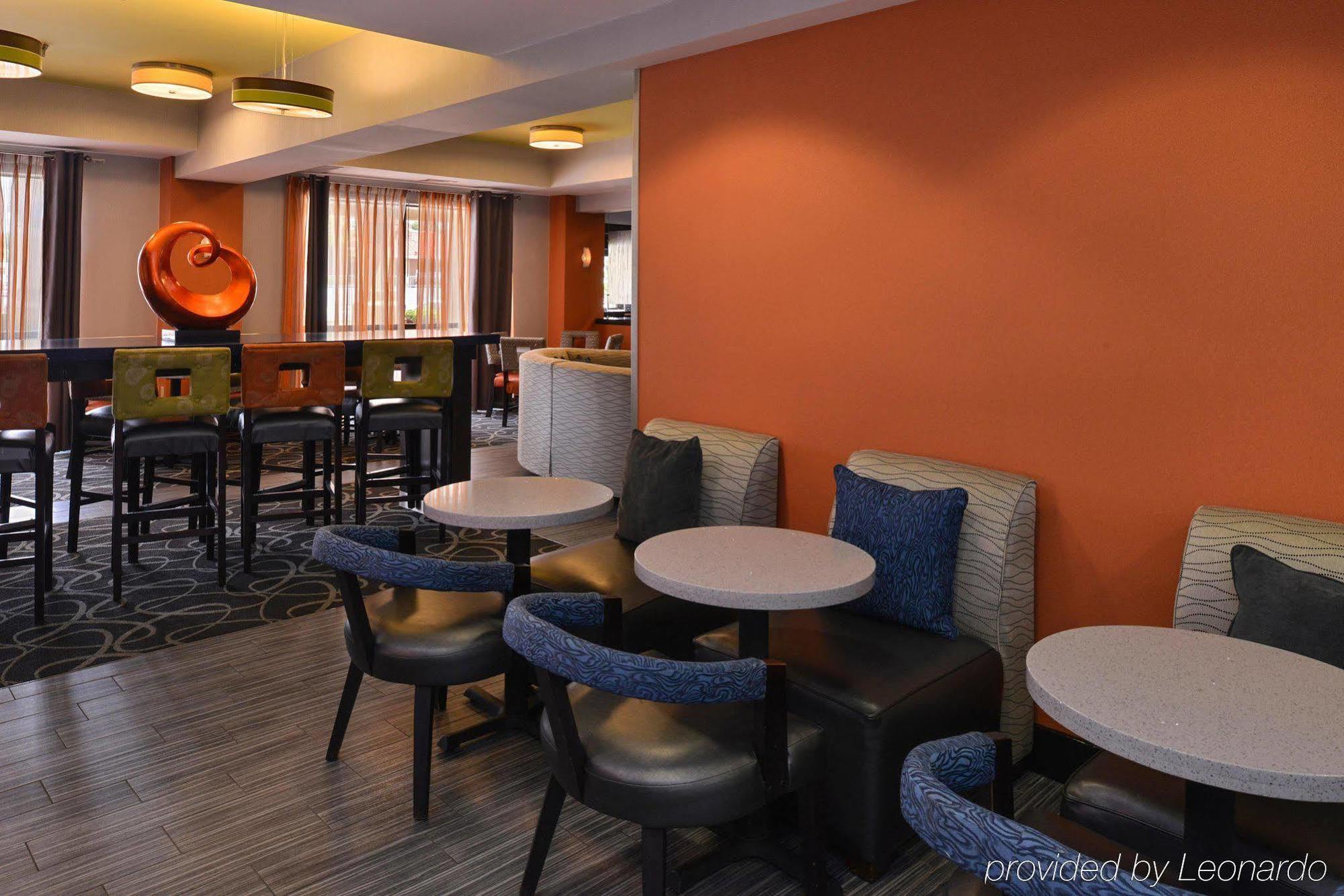 Hampton Inn Springfield Extérieur photo
