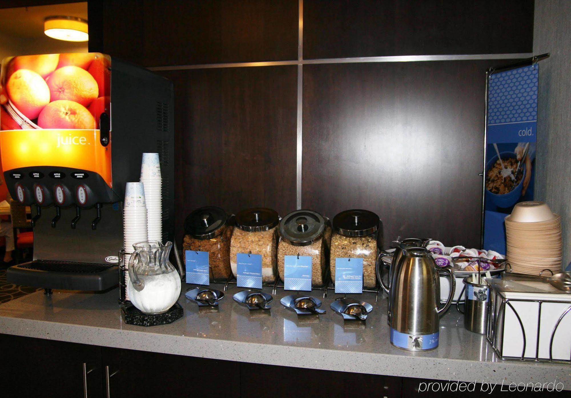 Hampton Inn Springfield Extérieur photo