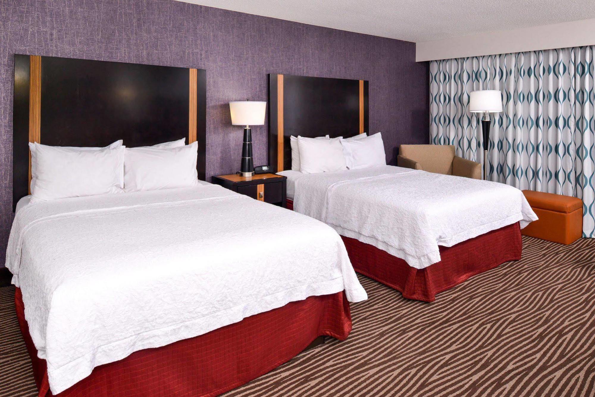 Hampton Inn Springfield Extérieur photo